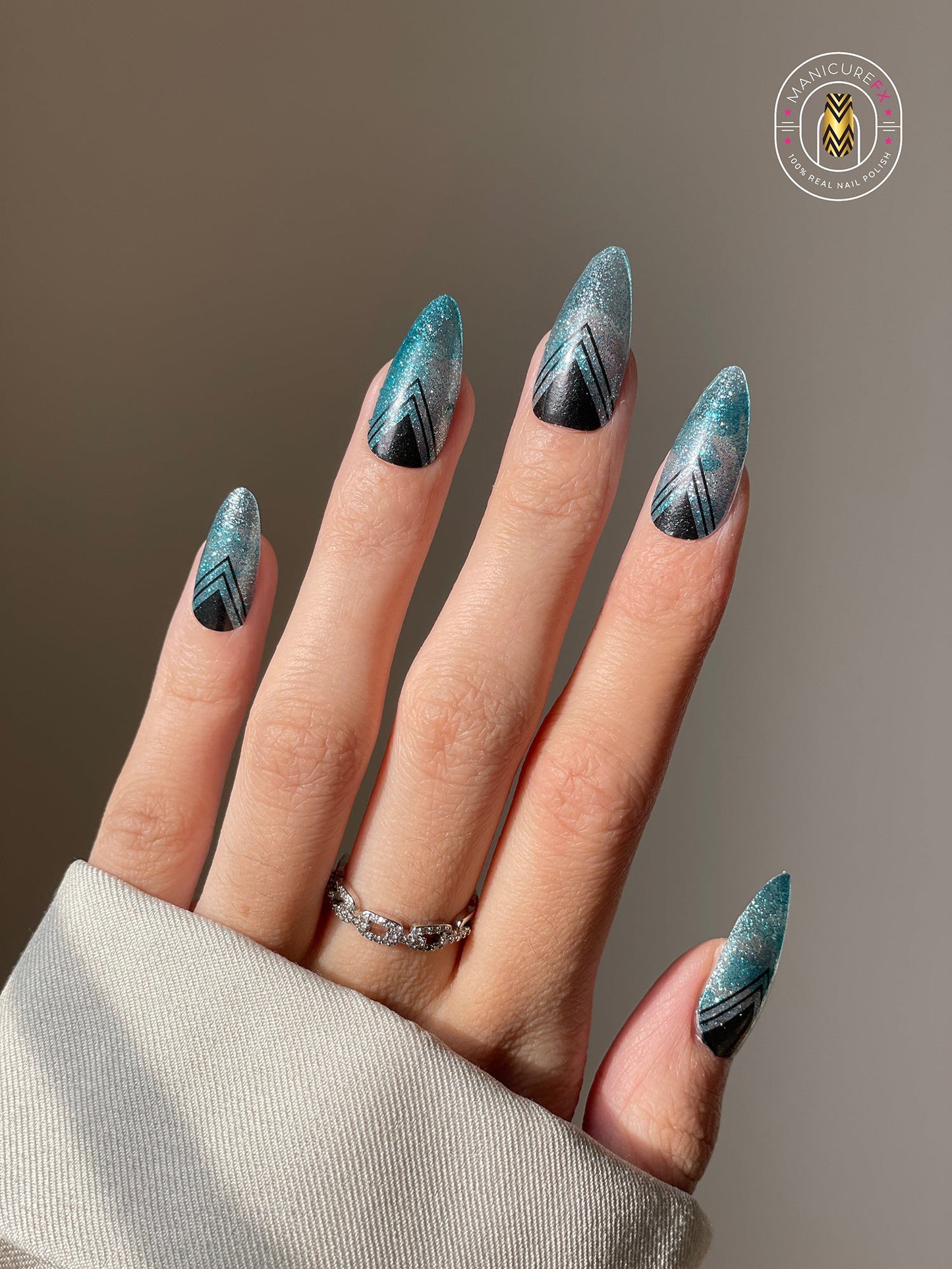 Gentle Skyway - Nail Wraps (Standard)