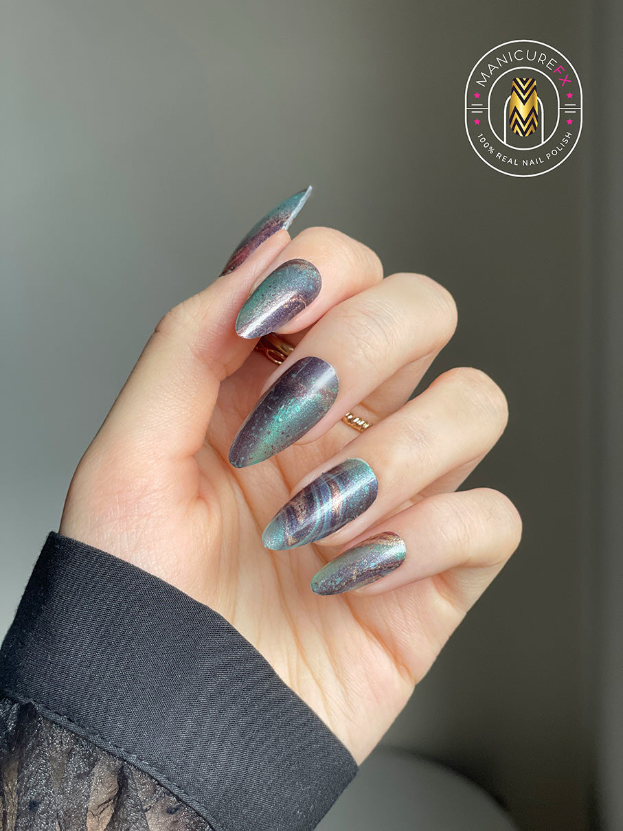Chameleon Cosmos - Nail Wraps (Standard)