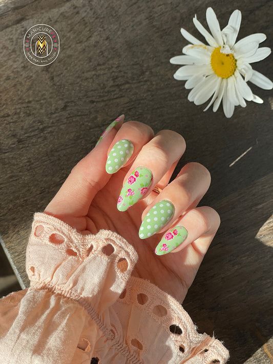 Green Gardens - Nail Wraps (Standard)